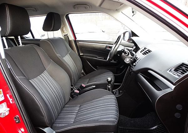 Suzuki Swift cena 35900 przebieg: 126517, rok produkcji 2016 z Koło małe 704
